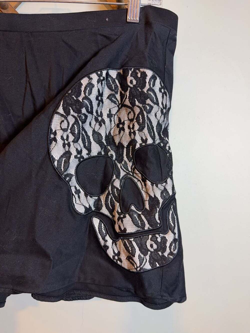 Hot Topic Black Lace Skull Patch Fit and Flare Skater Skirt